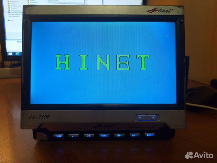 Монитор для автомагнитолы