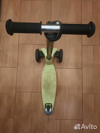 Самокат Maxi Micro