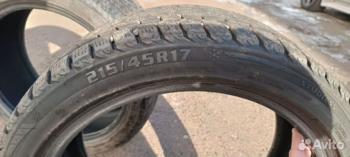 Accelera 651 215/45 R17