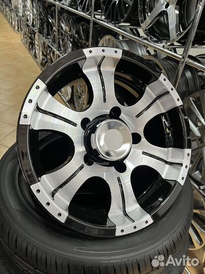 Диски литые R15 5*139.7 Нива