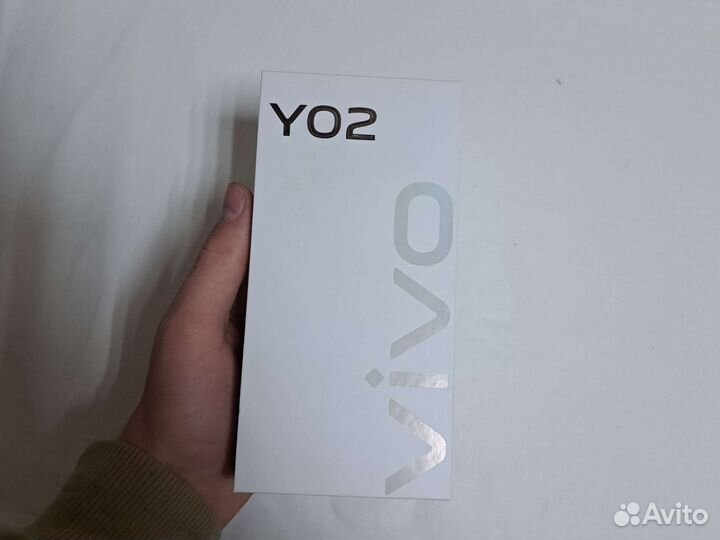 Телефон vivo y02