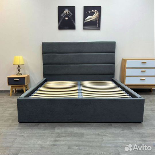 Кровать с Матрасом 160х200