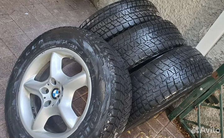 R17 Bridgestone Blizzak DM-V1 235/65, PCD 5x108 DIA 12