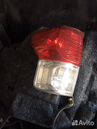 Капот toyota tundra