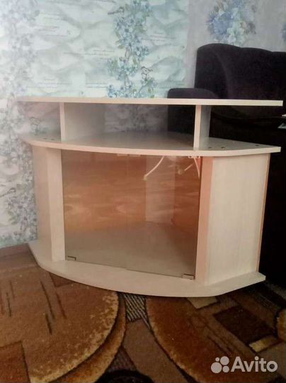 Тумба под телевизор