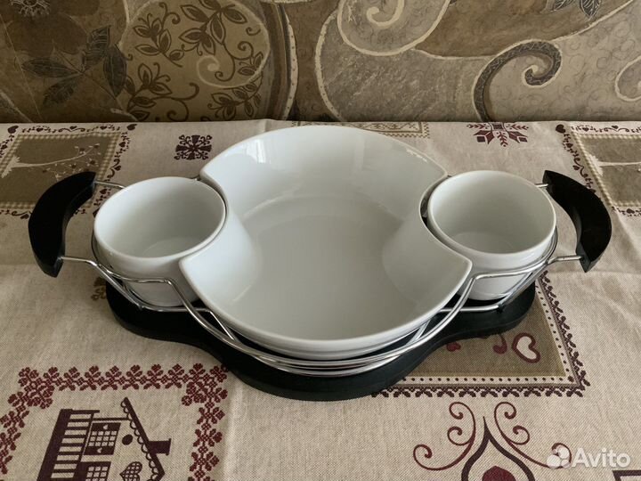 Менажница фарфоровая