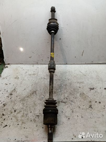 Привод правый Hyundai Accent