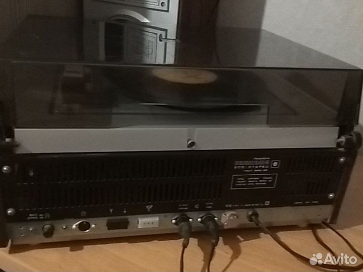 Проигрыватель винила