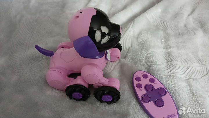 Игрушка щенок на управлении