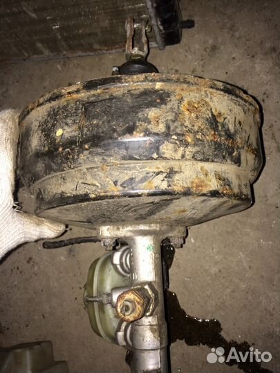 Вакуумный усилитель тормозов Nissan Altima L30