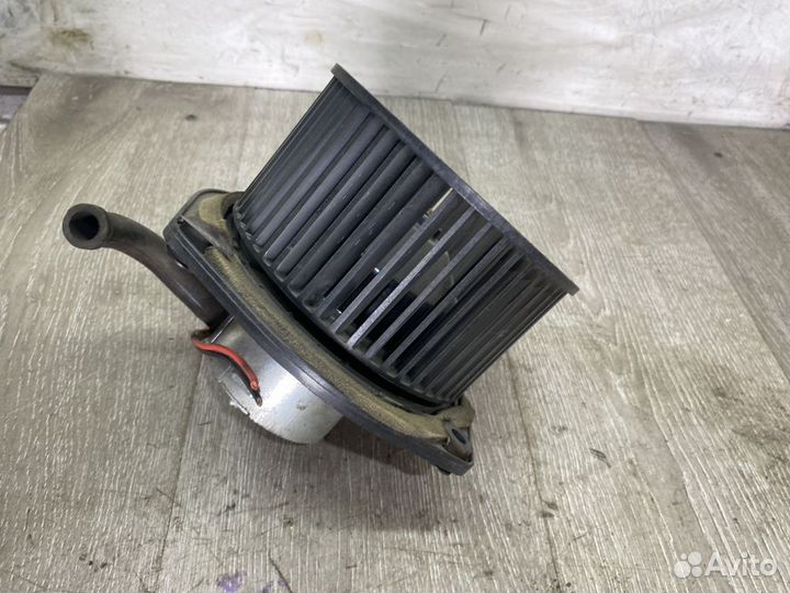 Моторчик печки ваз (LADA) Kalina