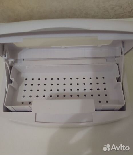 Контейнер для стерилизации маникюрных инструментов