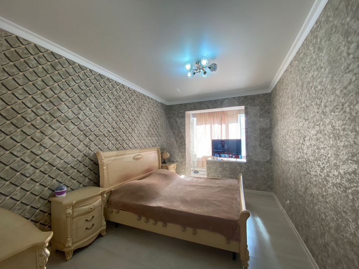 2-к. квартира, 68 м², 5/5 эт.