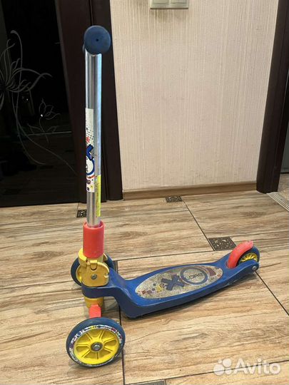 Самокат детский трехколесный