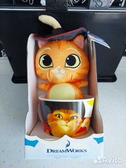 Кружка с игрушкой