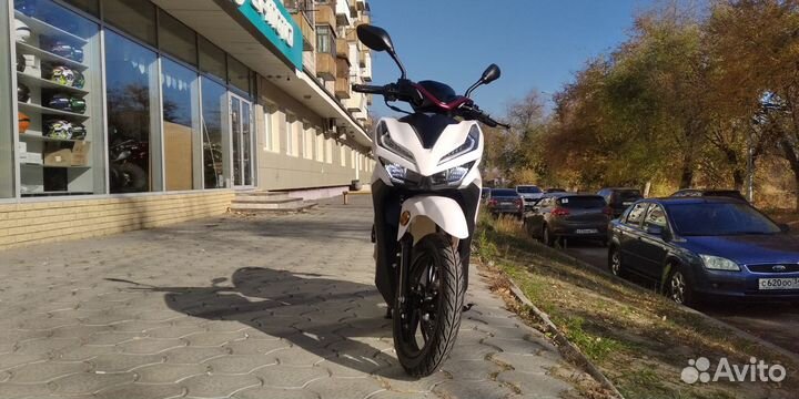 Скутер Vento inferno (replica honda click)