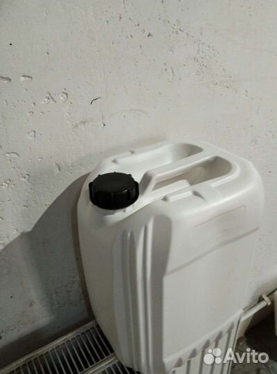 Канистра пластиковая 20 литров