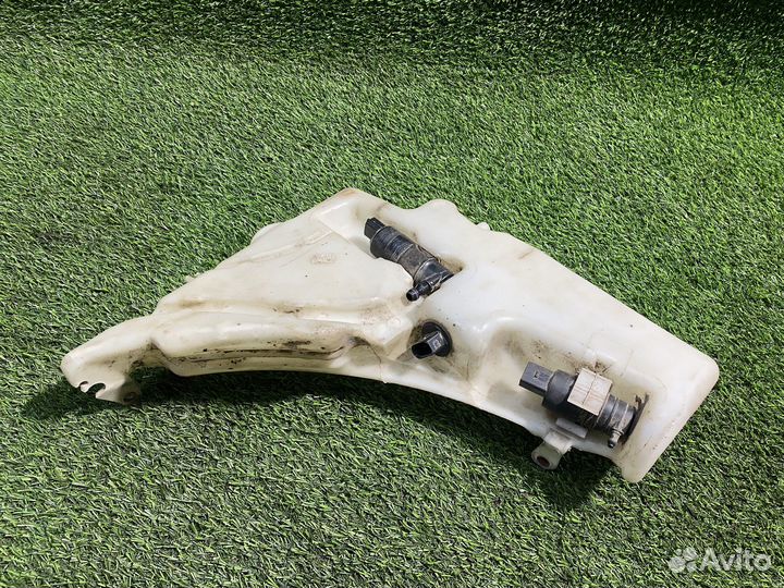 Бачок омывателя audi a4 b8