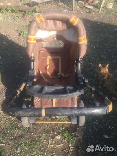 Прогулочная коляска