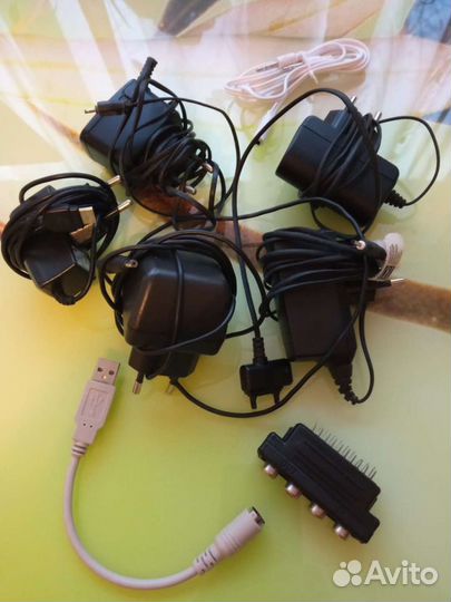 Зарядники и шнуры