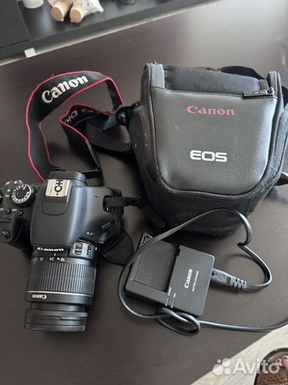 Зеркальный фотоаппарат canon EOS 600d