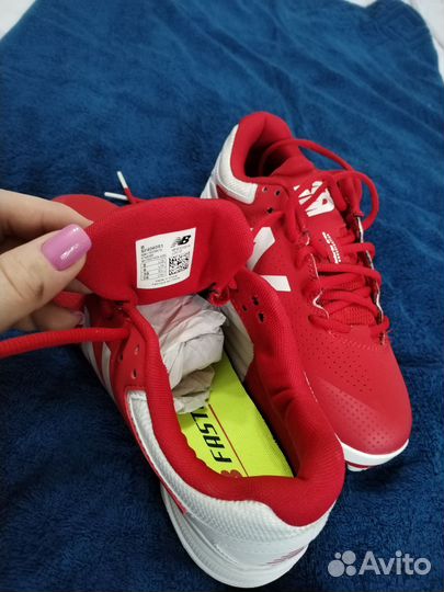 Футбольные бутсы 38 размер новые