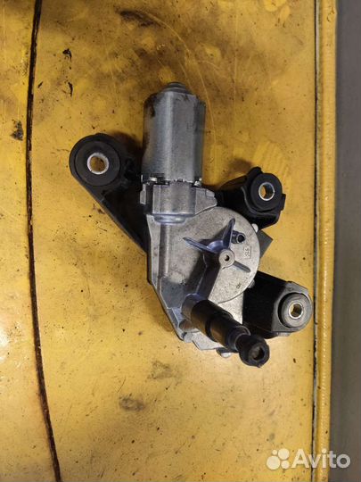 Моторчик заднего дворника ниссан кашкай 08г