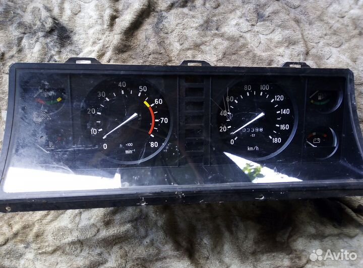 Щиток приборов ваз