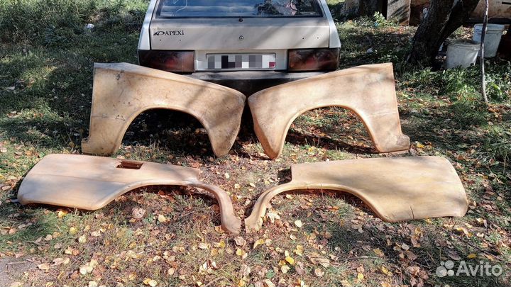 Комплект стеклопластиковых крыльев ваз 2101