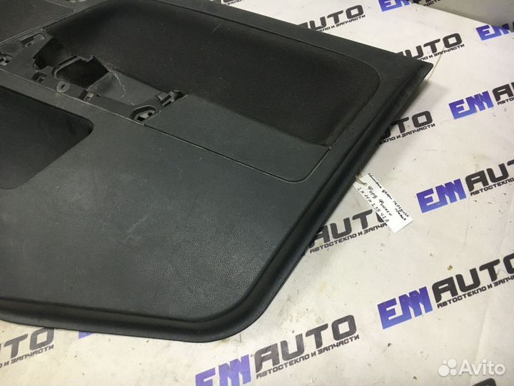 Обшивка двери передней правой Форд Фьюжен