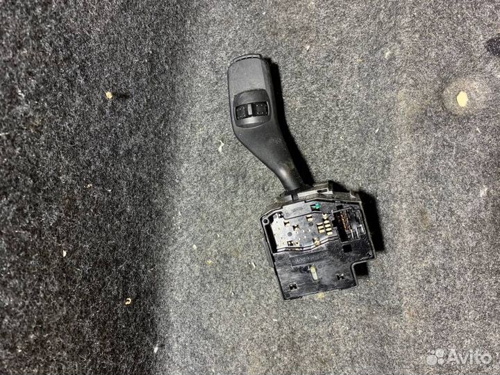 Подрулевой переключатель света Ford Focus 2