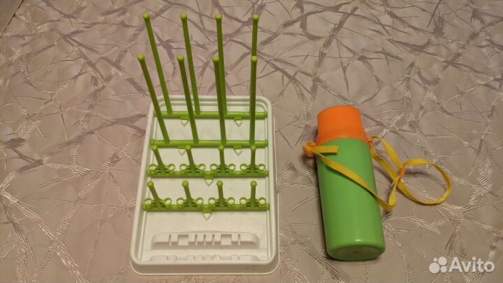 Подставка для бутылочек и термос