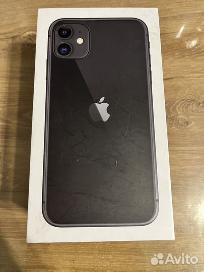 iPhone 11, 64 ГБ