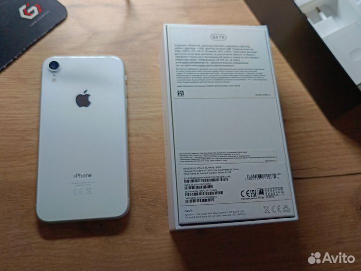 iPhone Xr, 64 ГБ