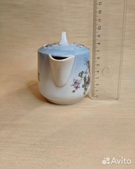 Сливочник/молочник с крышкой