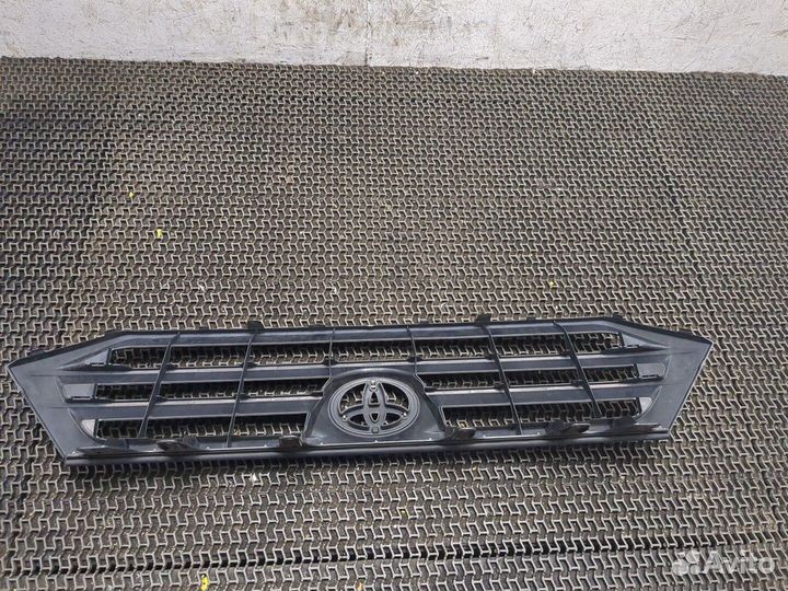 Решетка радиатора Toyota Highlander 2, 2013