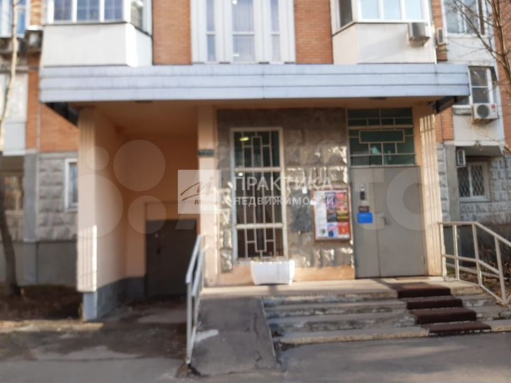 2-к. квартира, 52 м², 10/10 эт.