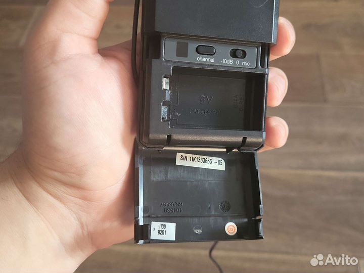 Петличный микрофон shure