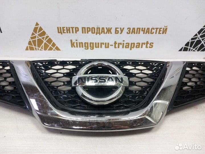 Решетка радиатора Nissan Qashqai 2 J11E до