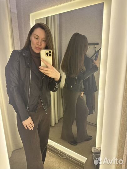 Кожанная куртка из снежной королевы