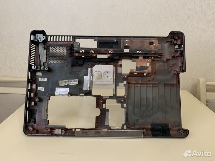 Поддон для ноутбука HP Compaq