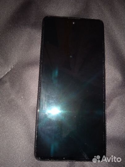 Samsung Galaxy A Quantum, 8/128 ГБ