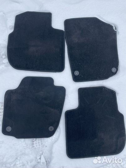 Ковры в салон автомобиля