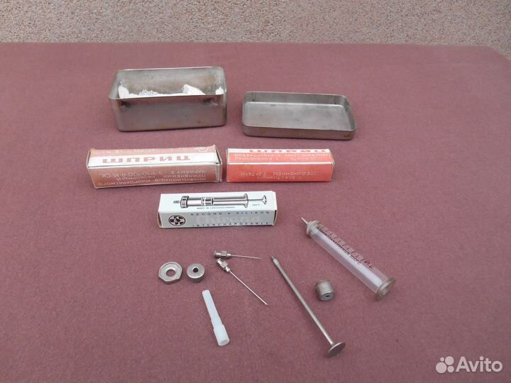 Шприц (СССР, чсср)