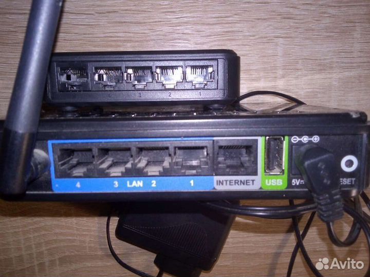 Wifi роутер D link Dir 320+ интернет -свитч 5 порт