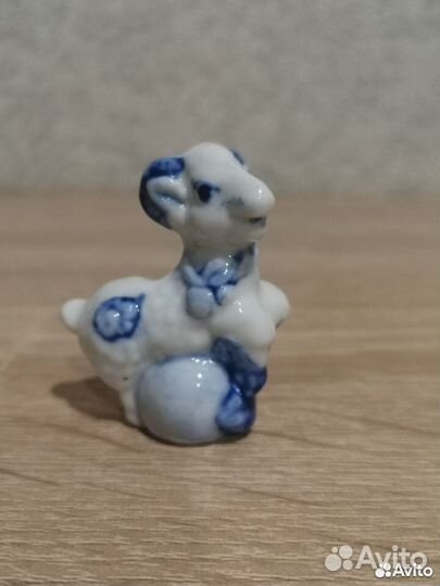Фигурки Гжель