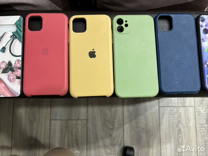 Чехол на iPhone 11
