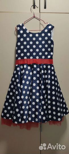 Нарядное платье