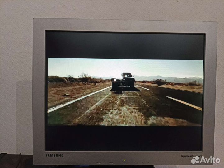 ЖК Монитор Samsung 15