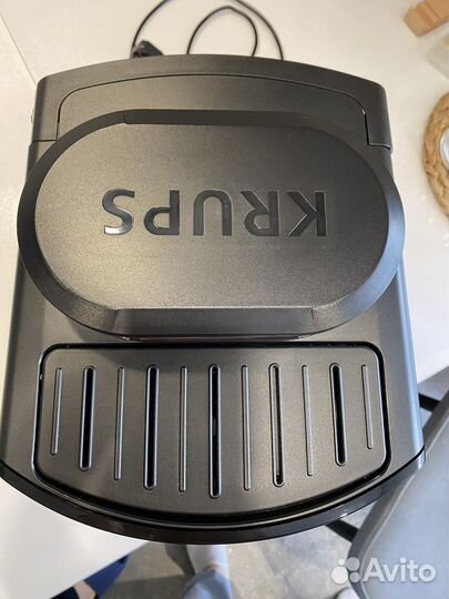 Кофемашина krups Essential EA810870